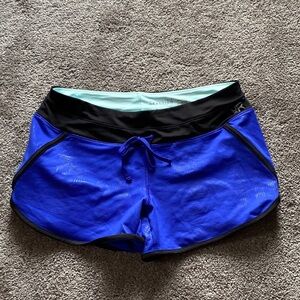 Kenneth Cole Shorts SIZE M